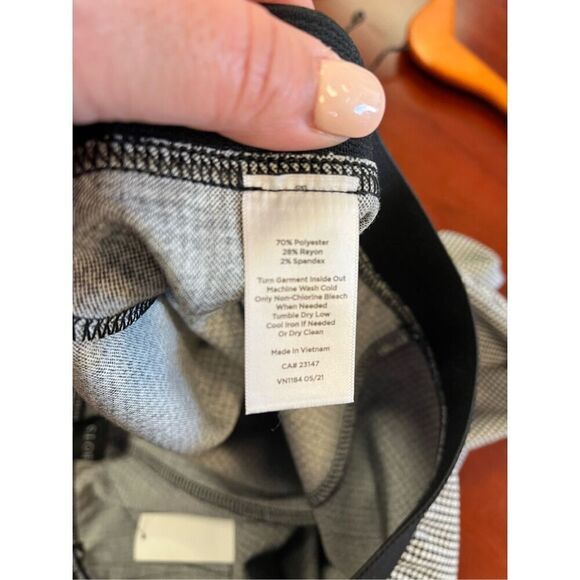 Talbots SoHo Ankle Pants in Black & White Houndstooth Sz 14 NWT - Picture 8 of 8